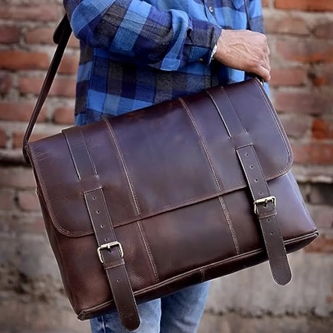 Dazzlo Handmade Leather Messenger Bag - Dark Brown / Tan - 13"