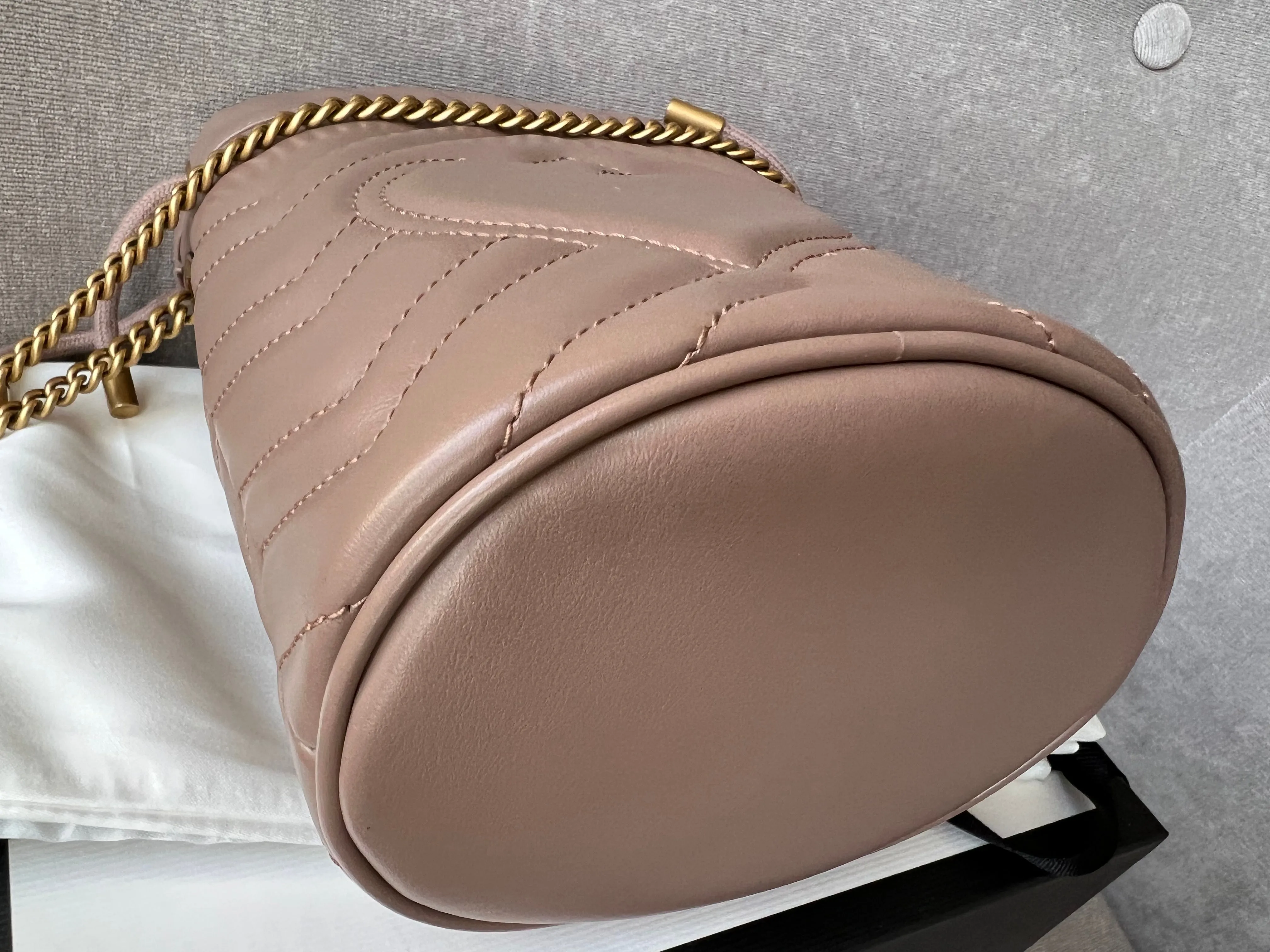 Gucci GG Dusty Pink Marmont GG Mini Bucket Bag (RRP £825)