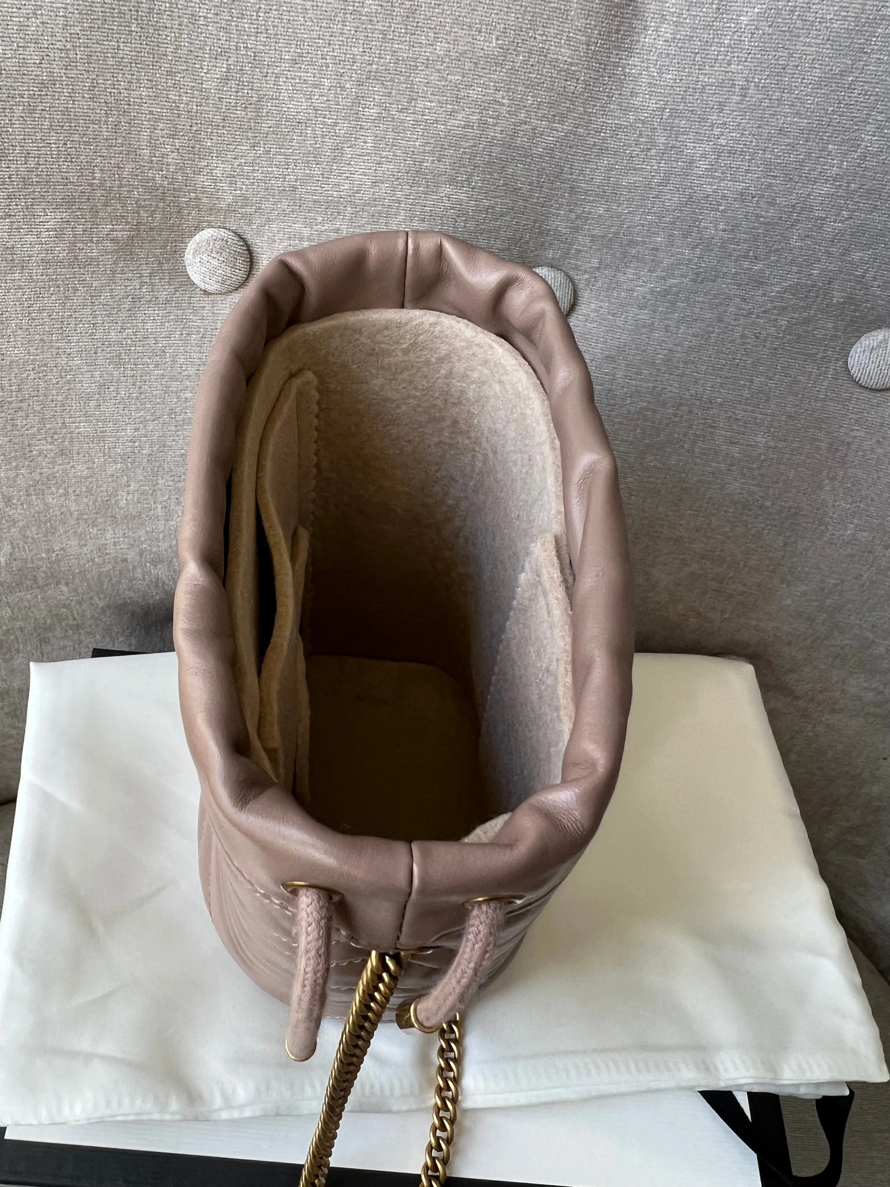 Gucci GG Dusty Pink Marmont GG Mini Bucket Bag (RRP £825)