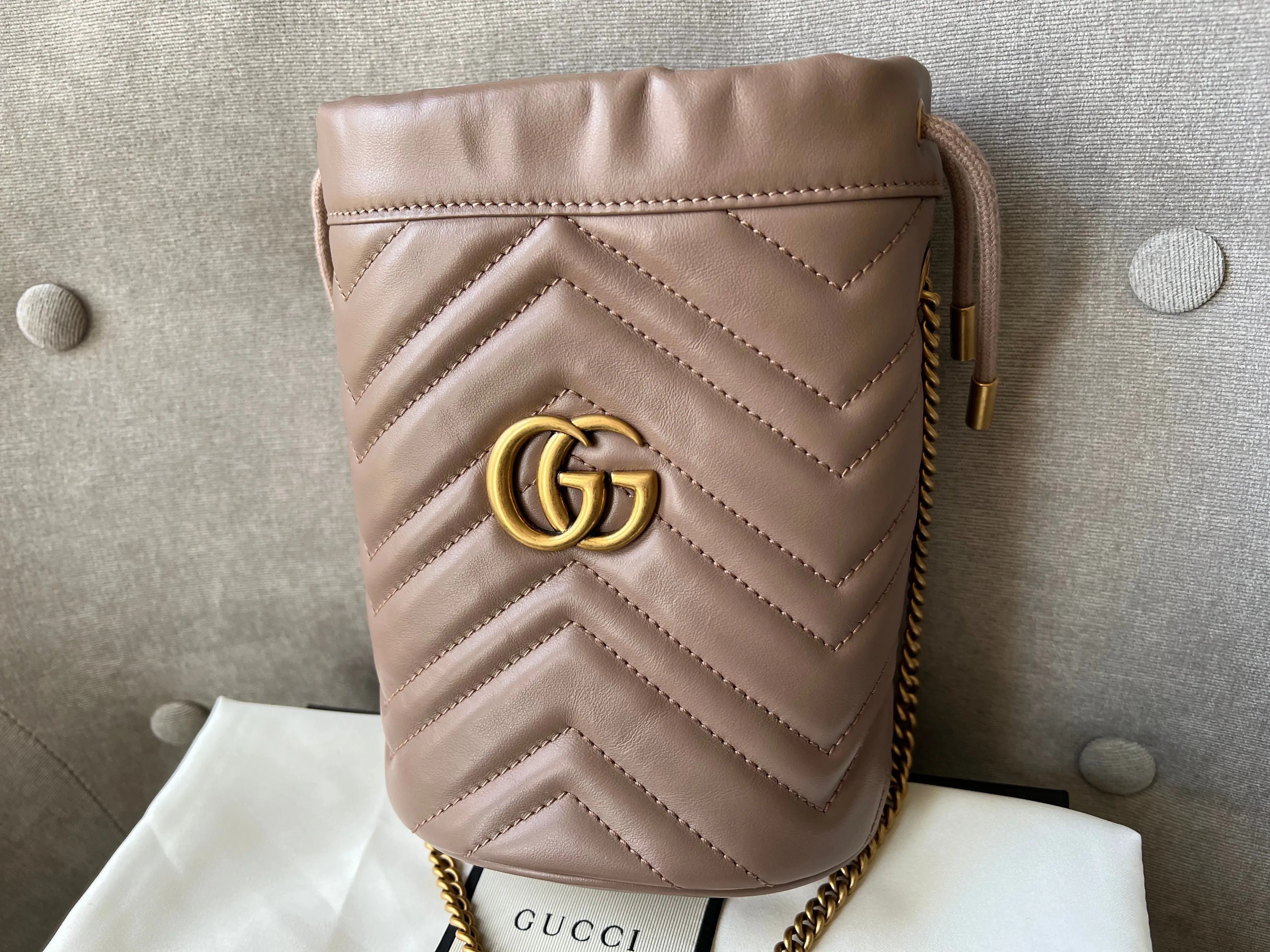 Gucci GG Dusty Pink Marmont GG Mini Bucket Bag (RRP £825)
