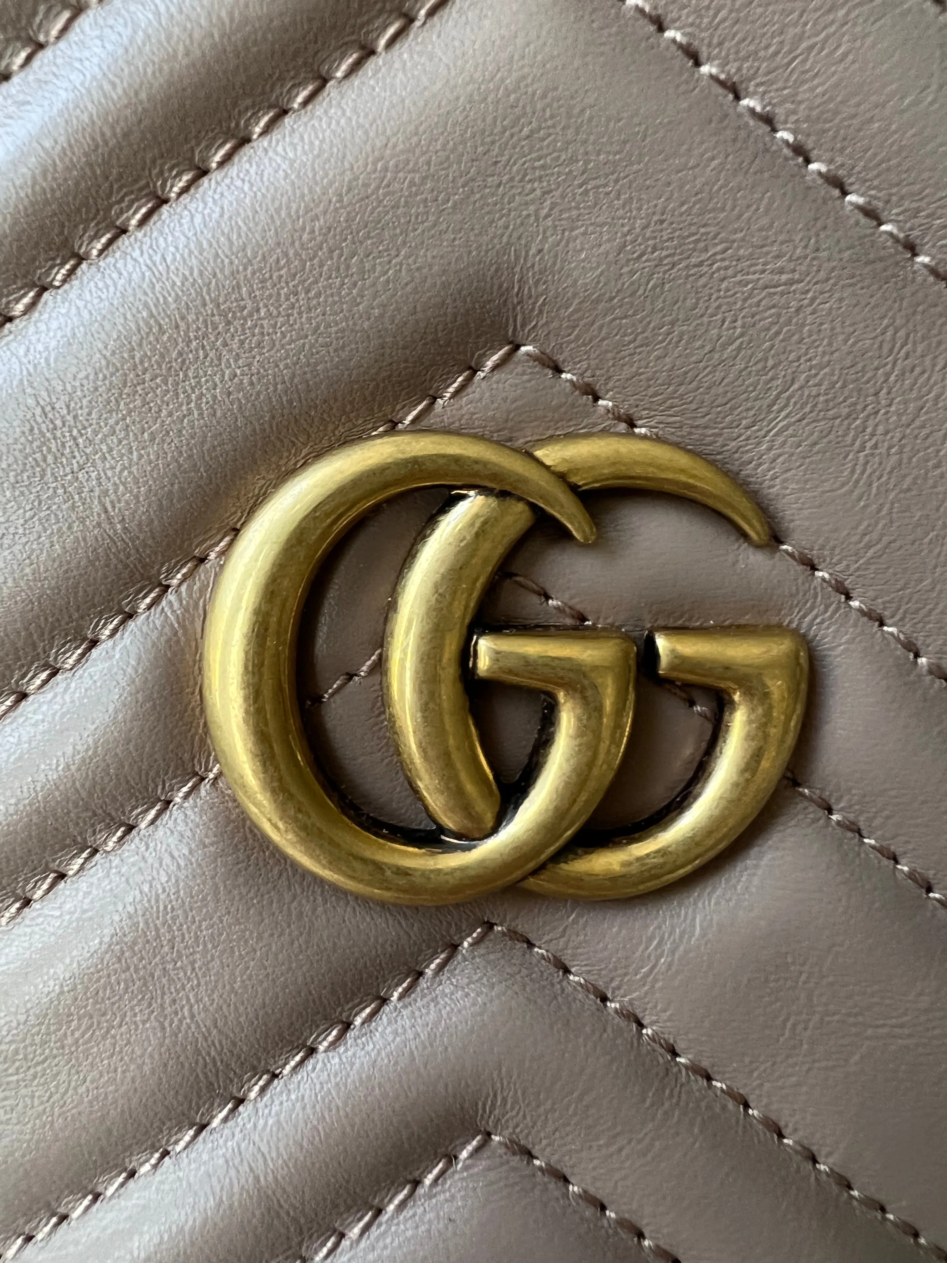 Gucci GG Dusty Pink Marmont GG Mini Bucket Bag (RRP £825)