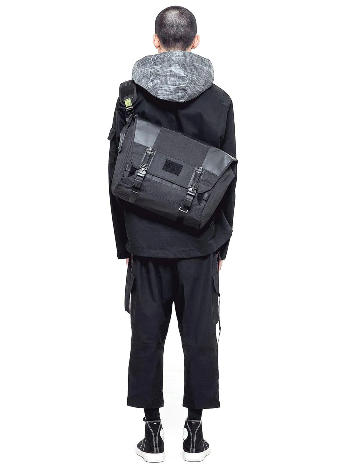 ORBITGear R201 SR BK OG Messenger SR Black