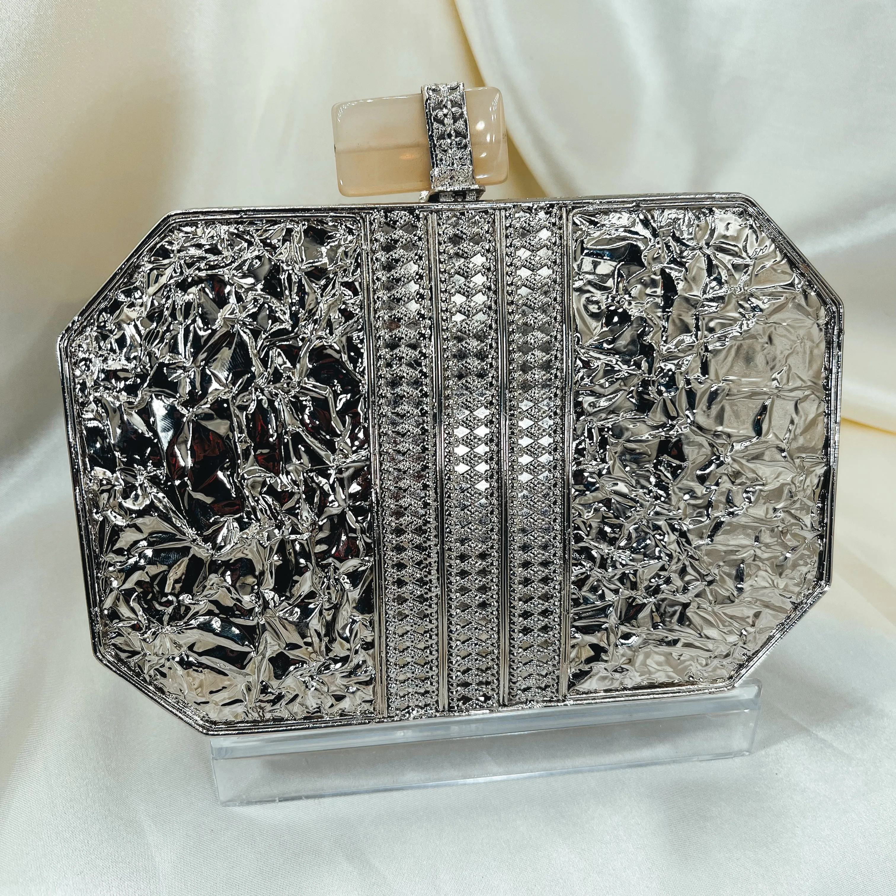 SANIA Clutch (Silver)