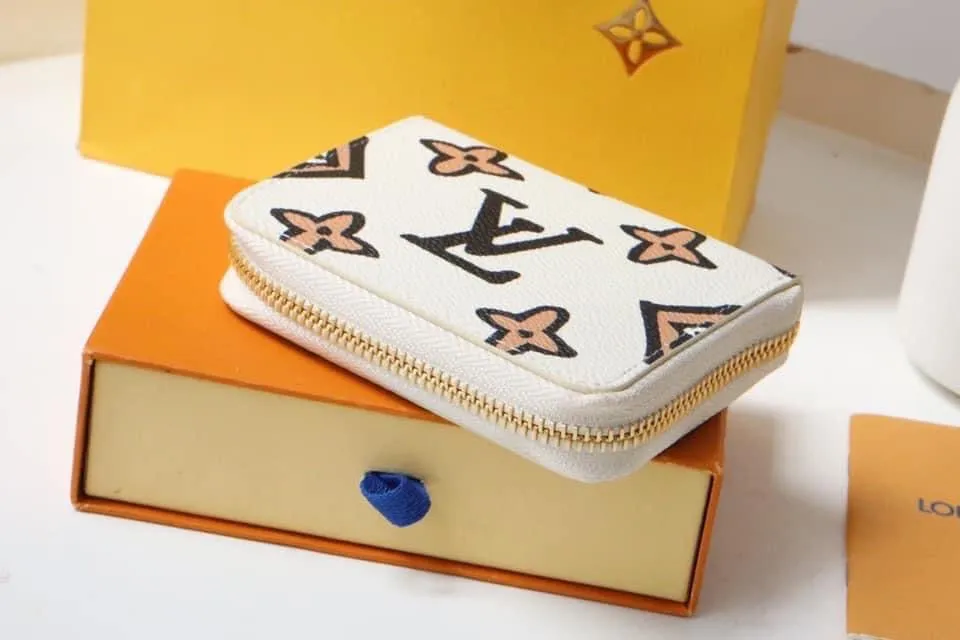 Trendy Inspired Louis Vuitton Zippy Coin Purse