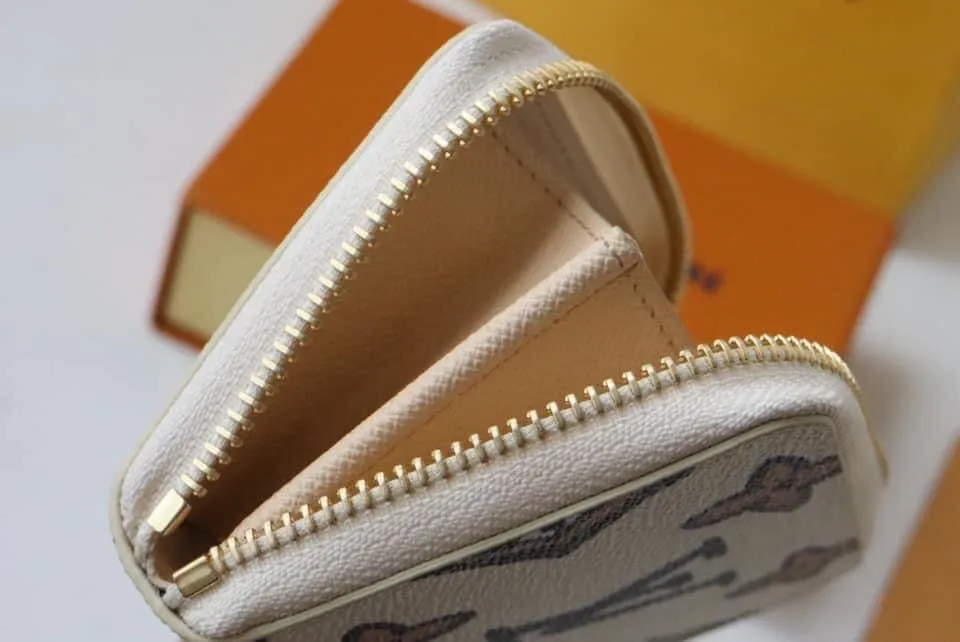 Trendy Inspired Louis Vuitton Zippy Coin Purse